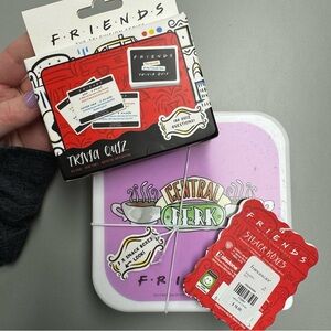 FRIENDS Bundle - snack box + trivia!